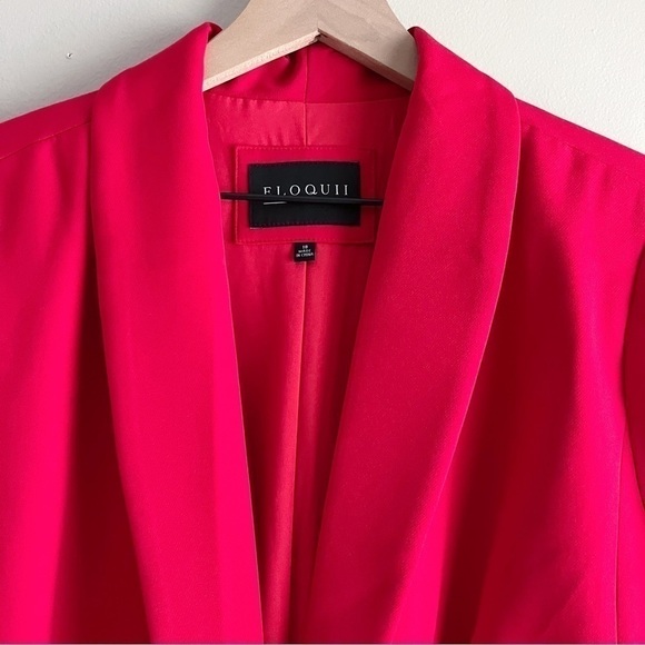 Eloquii Slit Sleeve Button Front Blazer in Red, Size 18 - Picture 3 of 13